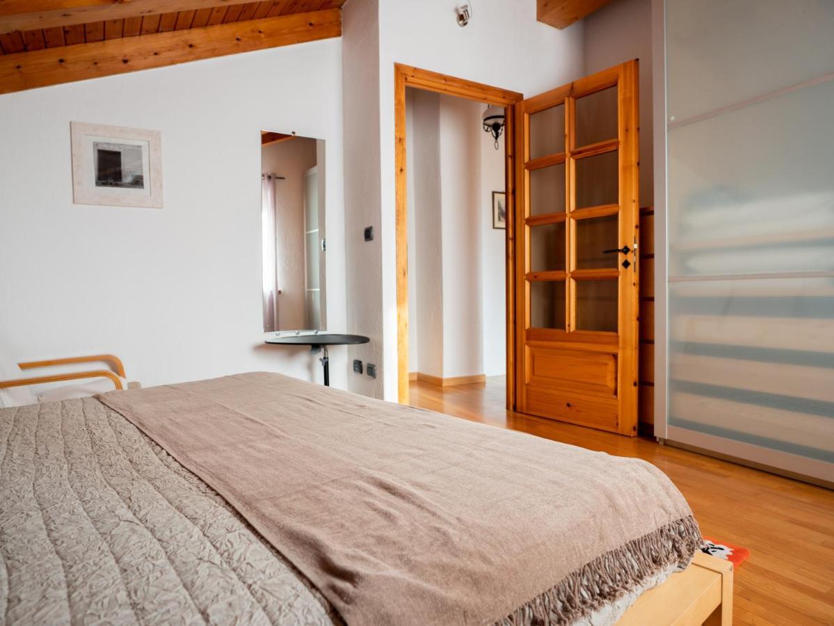 Casa Celesta Apartment อาออสตา ภายนอก รูปภาพ